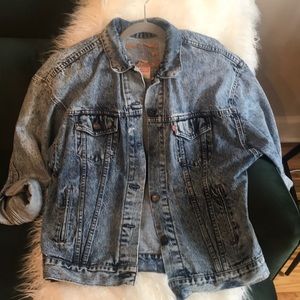 LEVIS VINTAGE DENIM JACKET